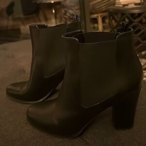 Michael Kors Leather heeled ankle boots